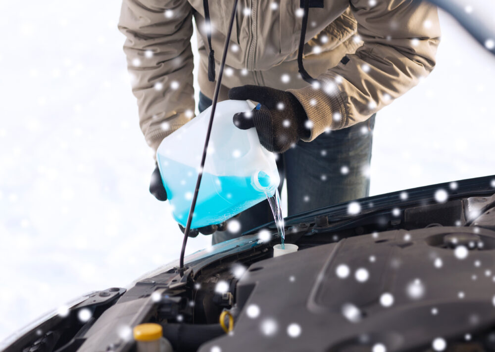 駐車場の融雪剤 凍結防止剤おすすめ人気11選 選び方と効果的な使い方 Moby モビー