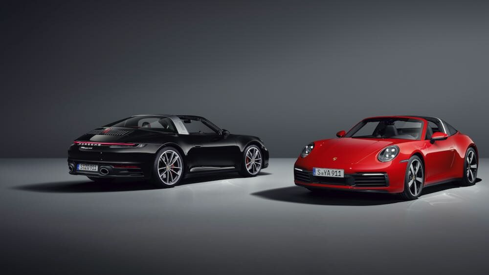 新型ポルシェ 911 タルガ
2台