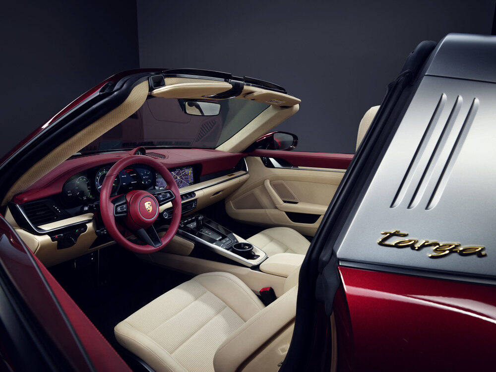 ポルシェ 911タルガ4S ヘリテージデザインエディション インテリア