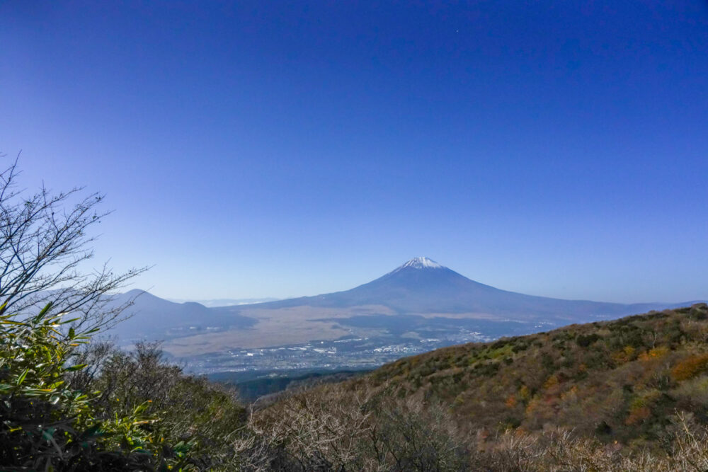 箱根芦ノ湖展望公園から富士山を望む。