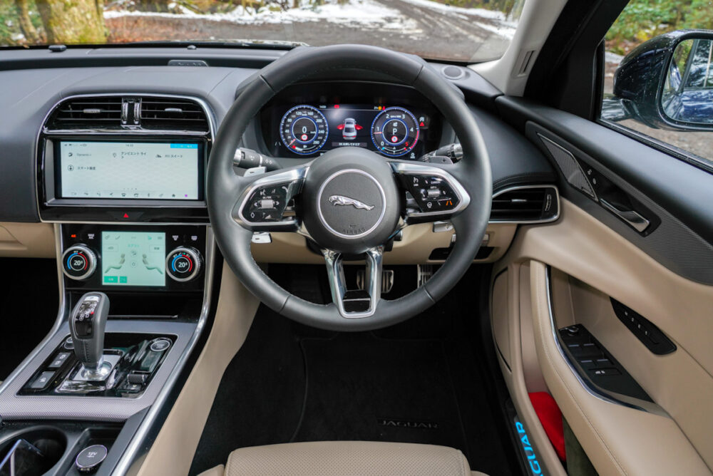 マイナーチェンジ後の2020年モデルのインパネ