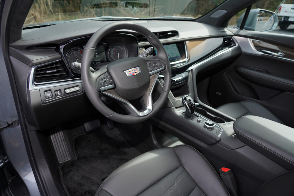 キャデラック XT6 ナイトクルーズ エディション
運転席周り