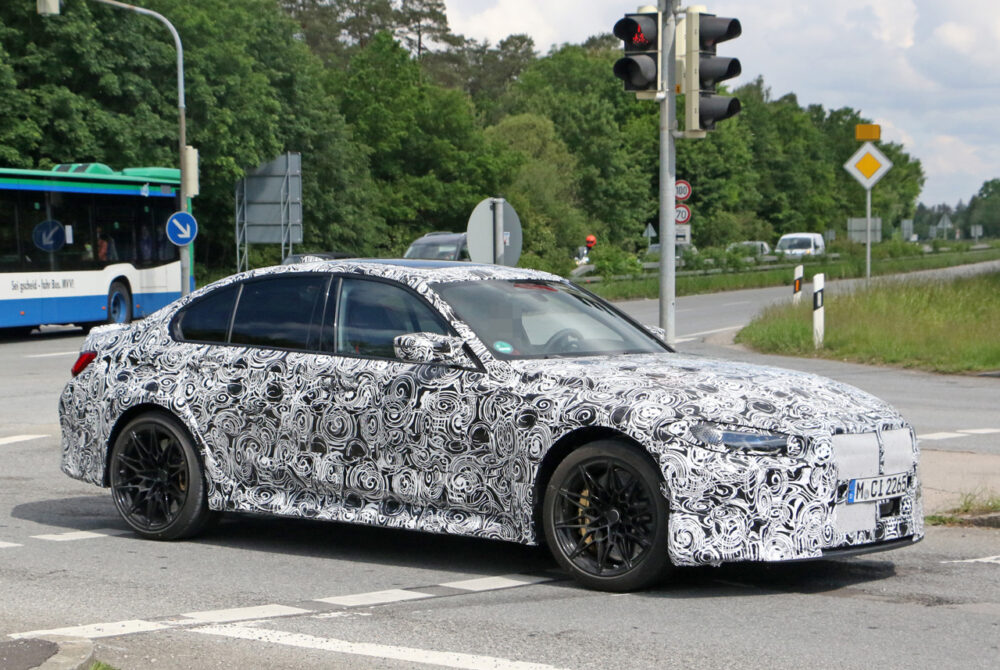 次期新型BMW M3 CS プロトタイプ スパイショット
ボディサイド