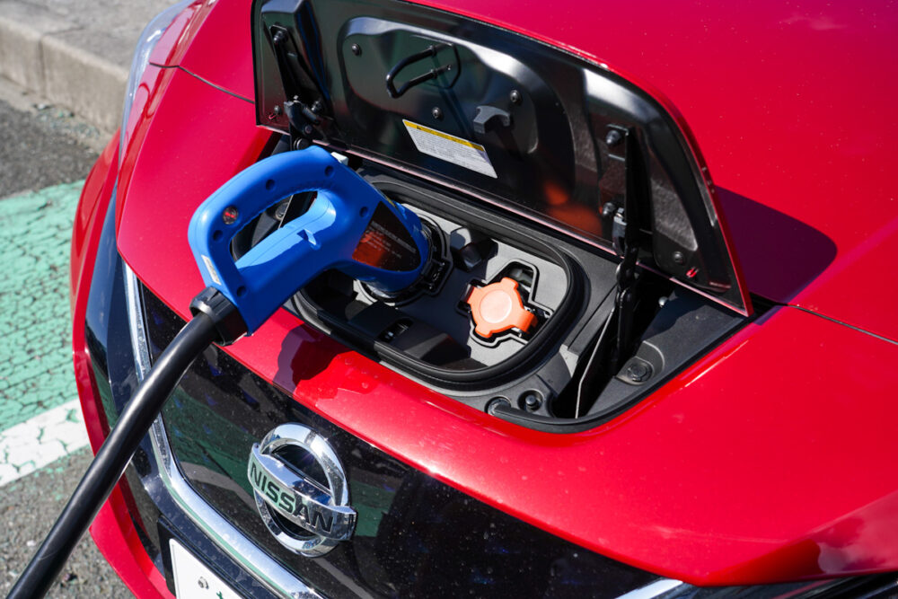 日産リーフe+ の充電ポート