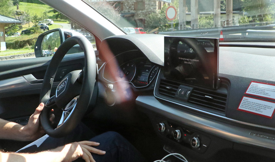 新型アウディ Q5 スポーツバック プロトタイプ スパイショット
インテリア