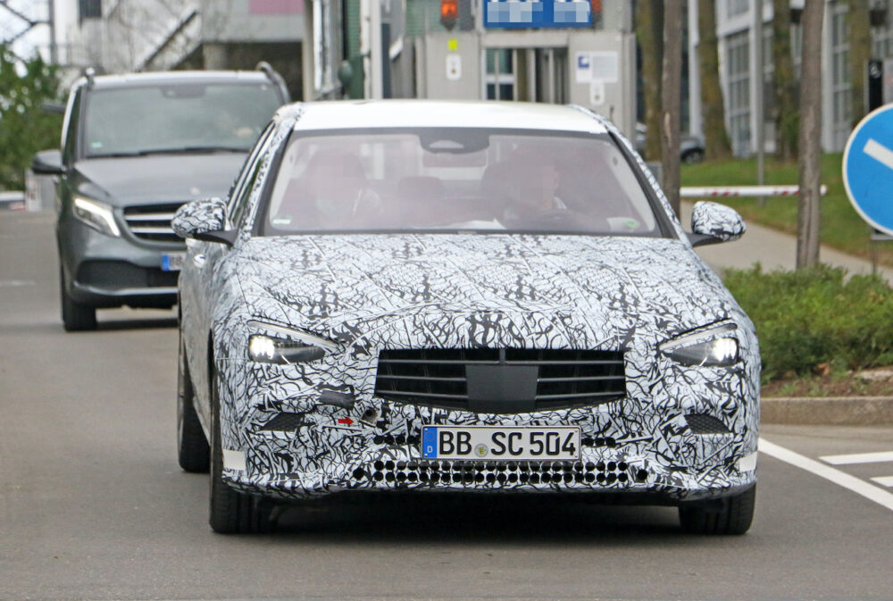 次期新型メルセデス・ベンツ Cクラス プロトタイプ スパイショット