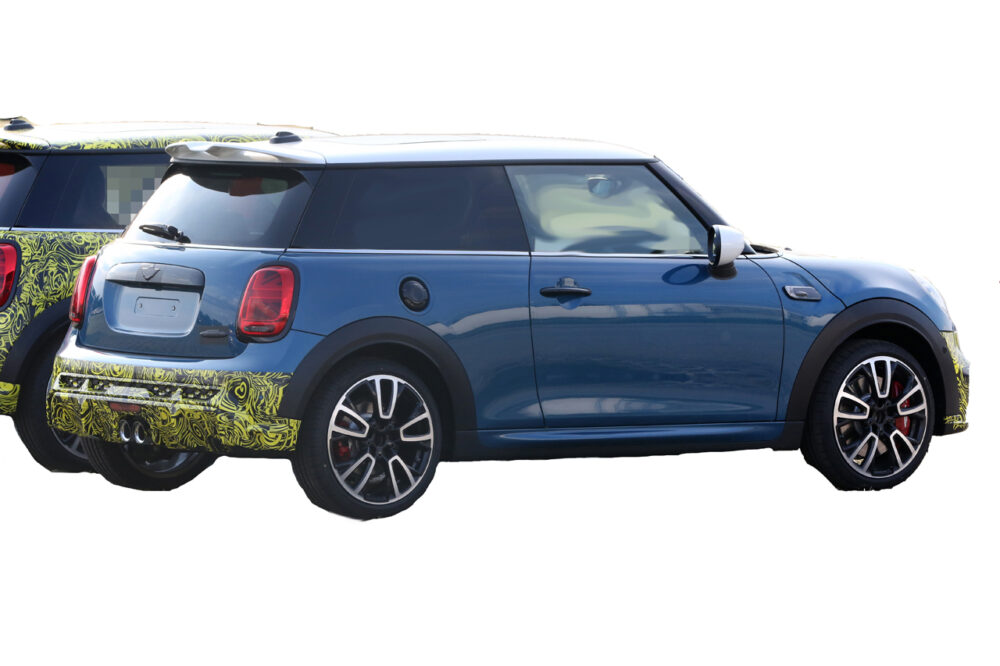 改良新型MINI クーパーS プロトタイプ スパイショット
リアとボディサイド