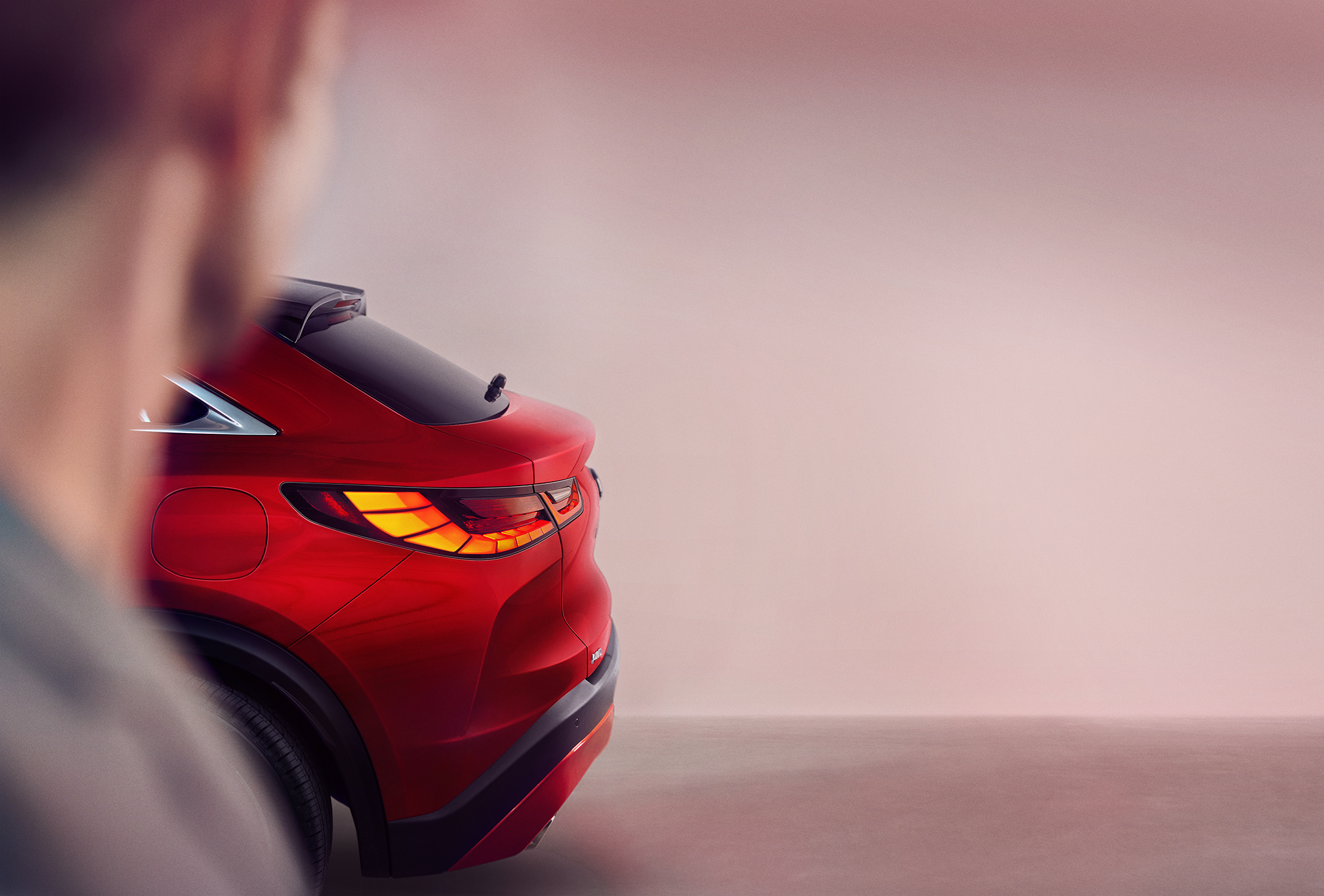 新型インフィニティ Qx55 デビュー前に公式チラ見せ Moby モビー