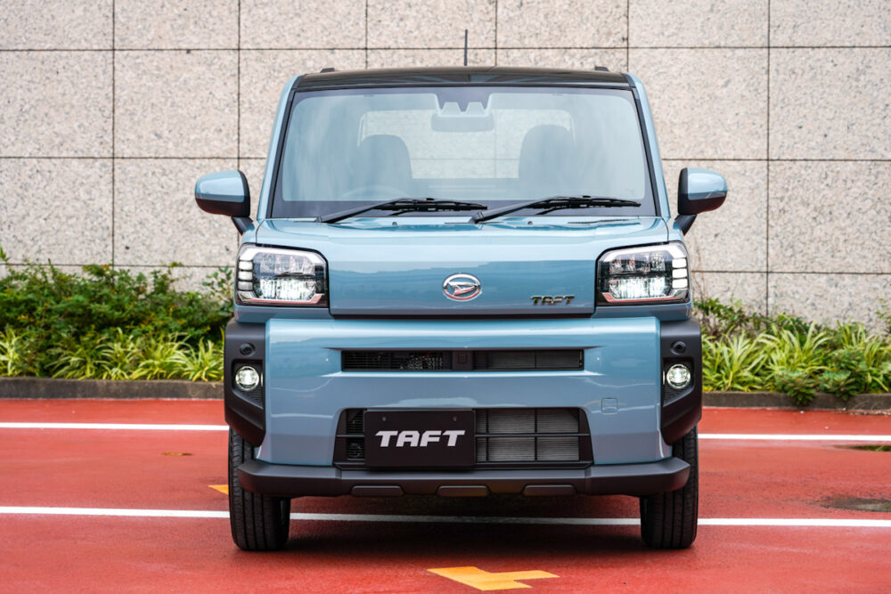 新型ダイハツ タフト フロントマスク