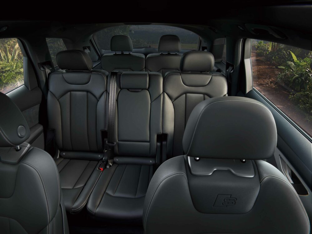 新型3代目 アウディ Q7
インテリア