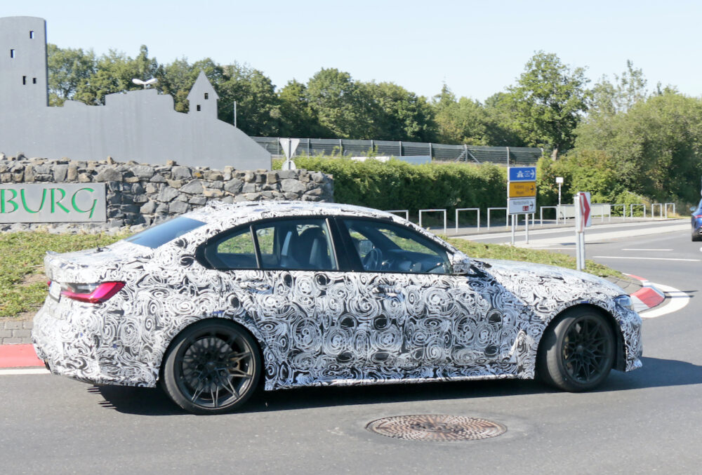 次期新型 BMW M3プロトタイプ スパイショット
ボディサイド