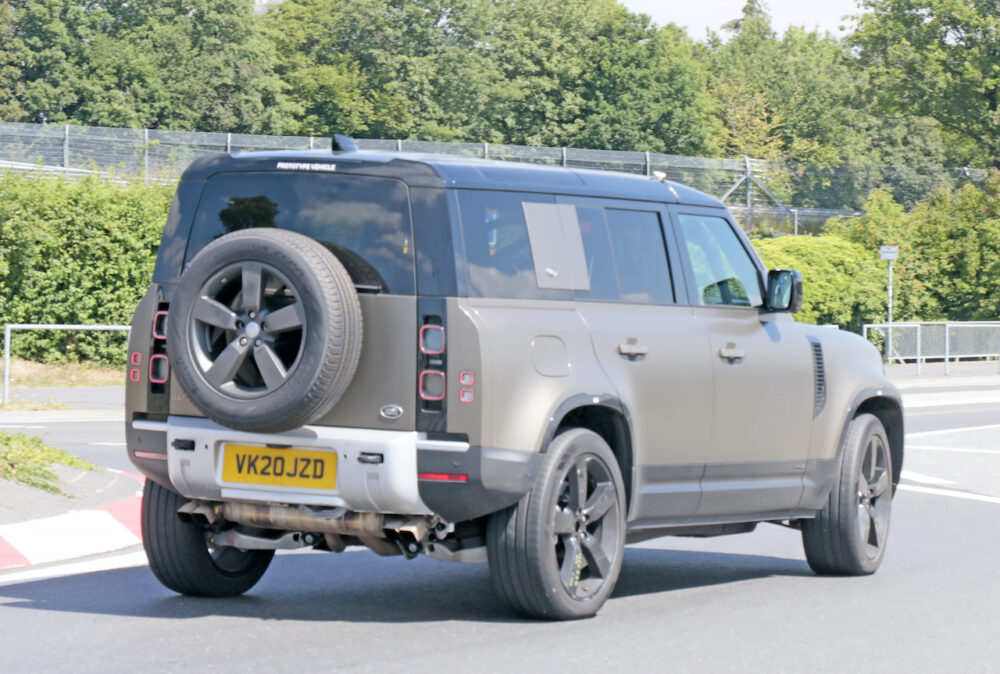 新型ランドローバー ディフェンダー V8 プロトタイプ スパイショット