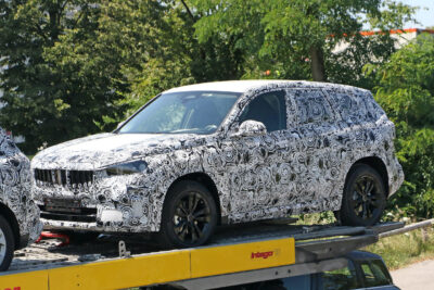 次期新型 BMW X1 はクーペSUV、電動モデル追加でフルモデルチェンジへ