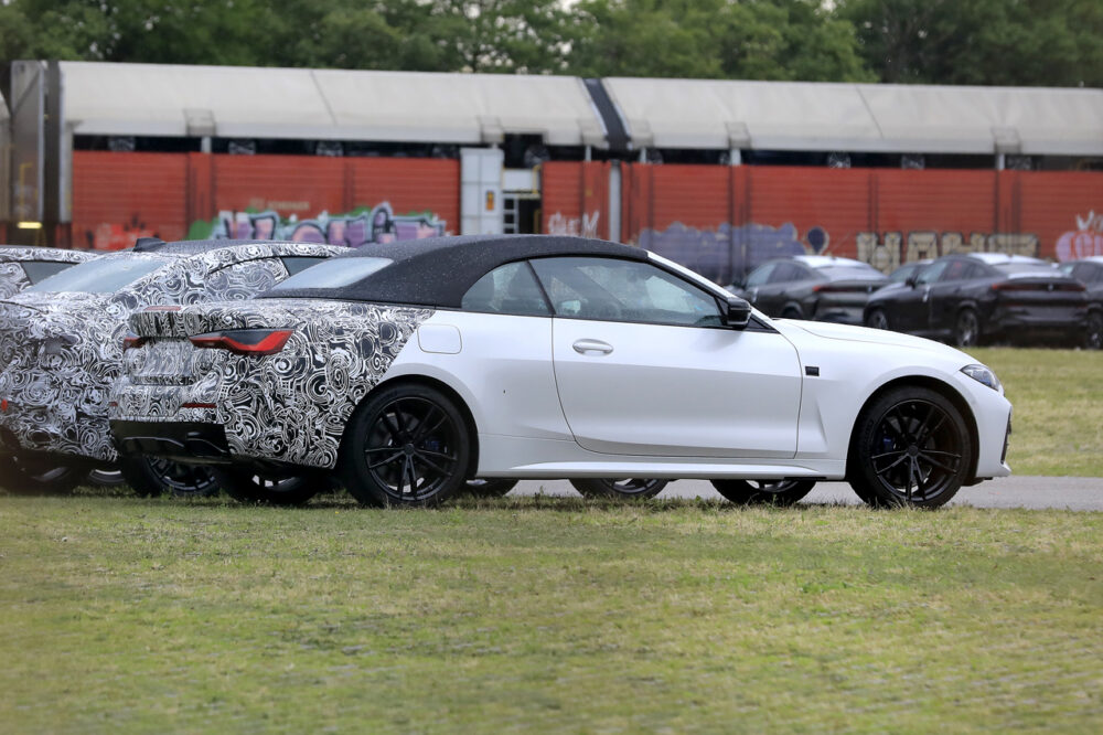 次期新型 BMW 4シリーズ カブリオレ プロトタイプ スパイショット リアサイド