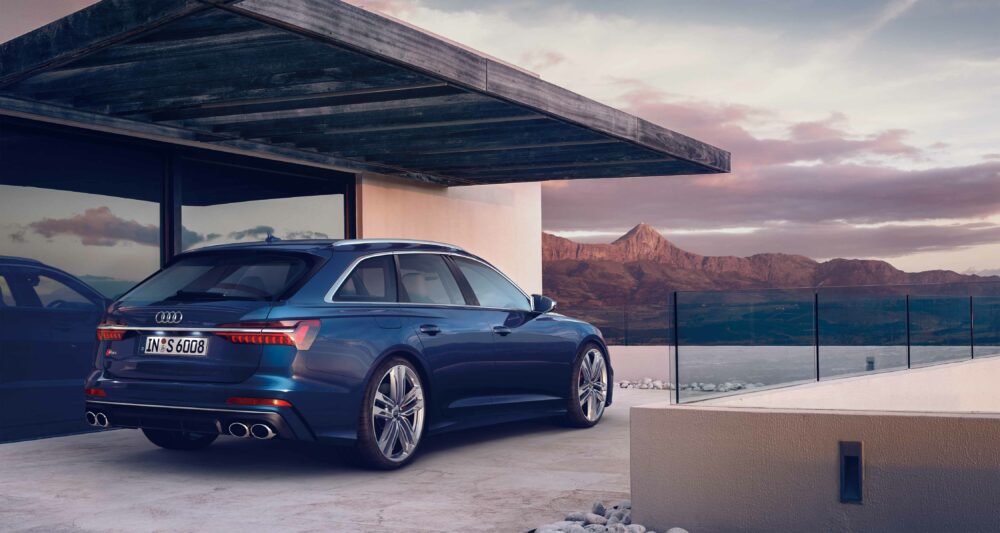 新型アウディ S6アバント リア
