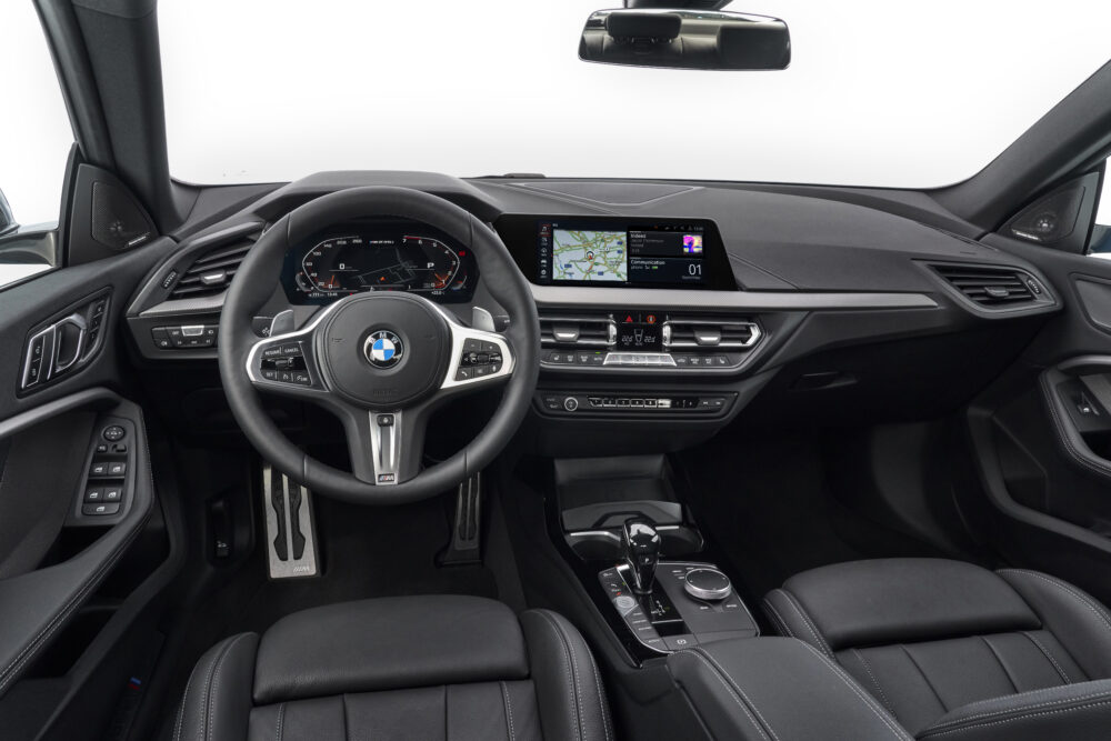 BMW 2シリーズ グランクーペのインパネ