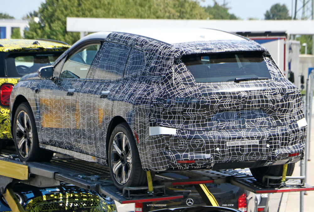 次期新型 BMW iX5
プロトタイプ スパイショット
リアサイド