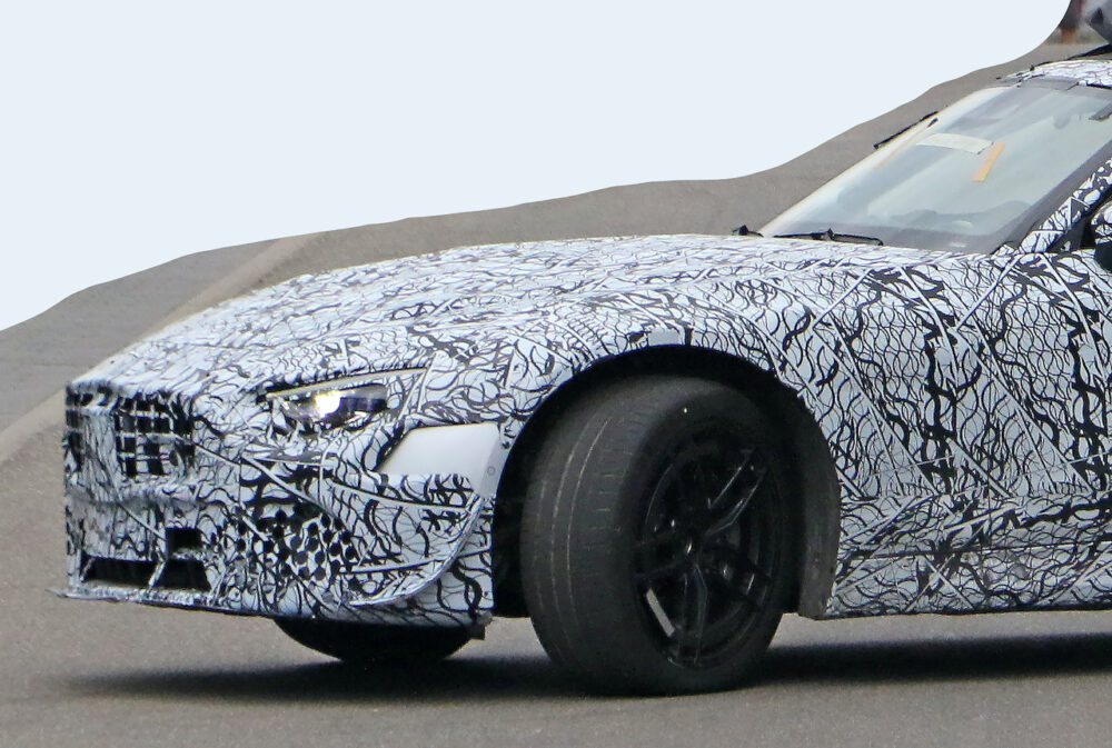 次期新型メルセデス・ベンツ SL プロトタイプ スパイショット
フロント