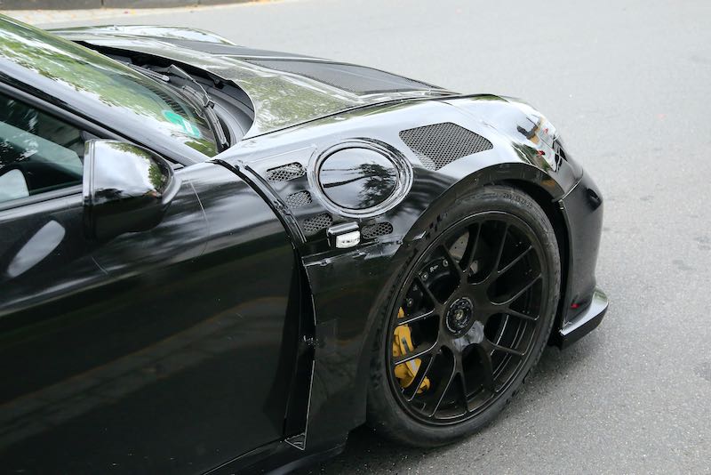 次期新型ポルシェ 911 GT3 RS プロトタイプ スパイショット
フロントフェンダー