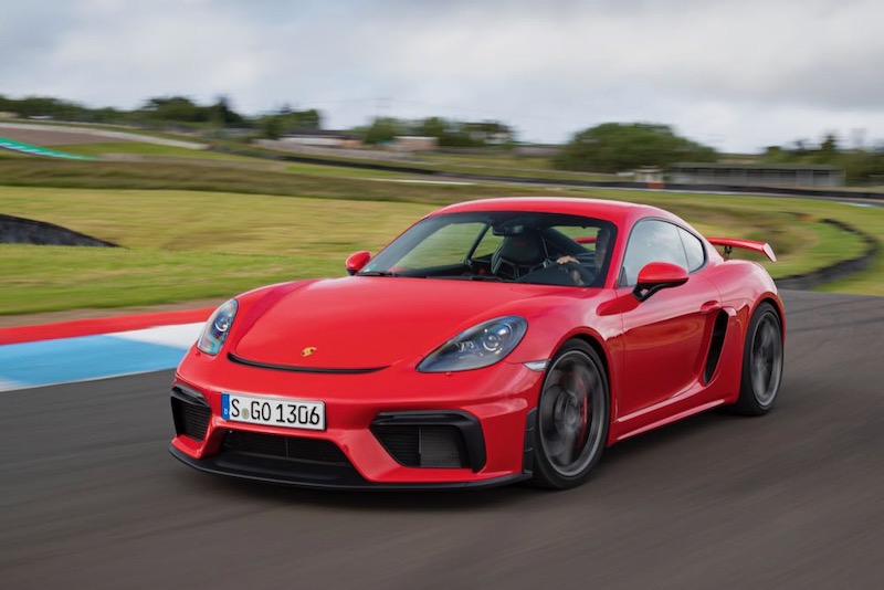 ポルシェ 718ケイマン GT4 現行モデル