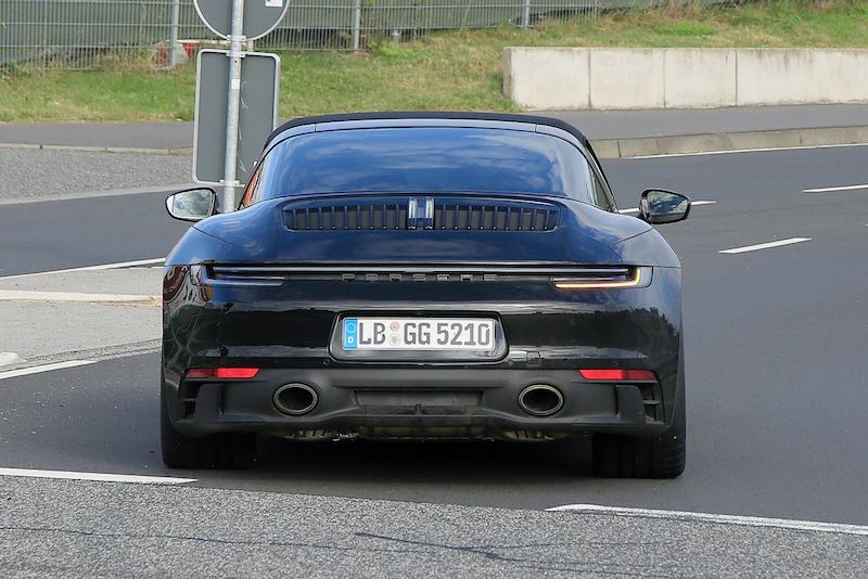 新型ポルシェ 911 タルガ4 GTS 市販型プロトタイプ
リアエンド