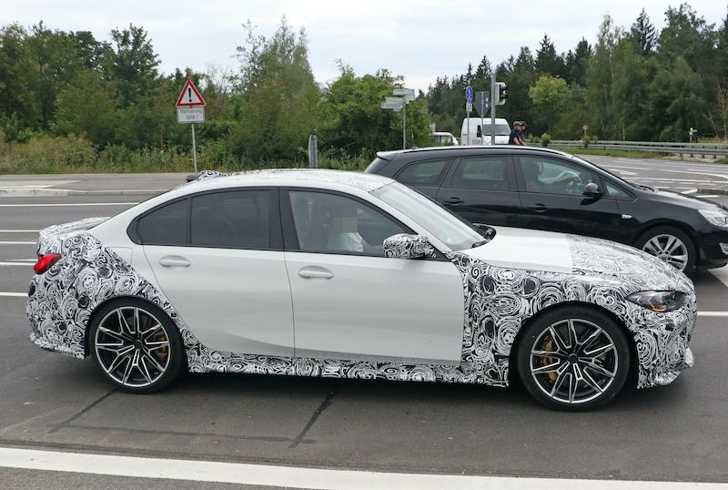 次期新型 BMW M3 プロトタイプ スパイショット
ボディサイド
