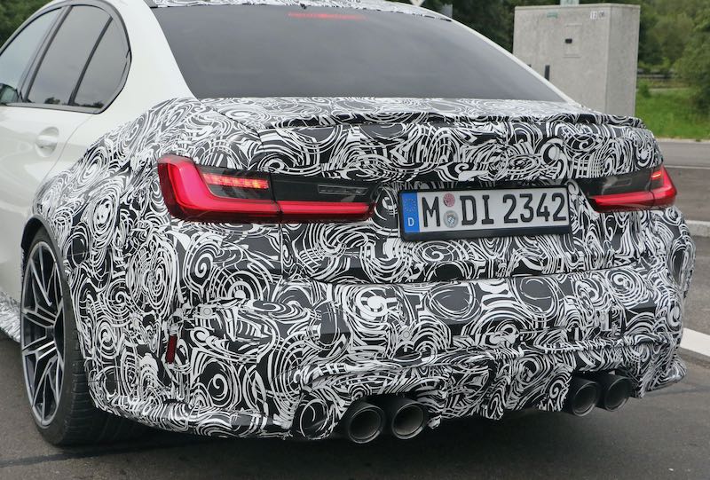 次期新型 BMW M3 プロトタイプ スパイショット リアエンド