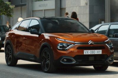 【新型シトロエン C4/E-C4 最新情報】先進的デザインのクーペSUVの日本導入時期、価格は?