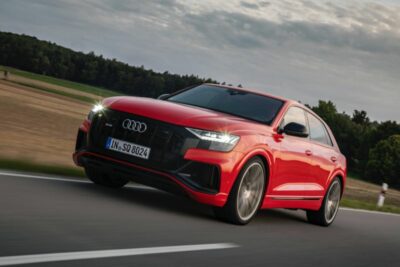 【動画】新型アウディ「SQ8」「SQ7」V8・4.0Lツインターボ欧州発売!サスに電気モーターを組み込む