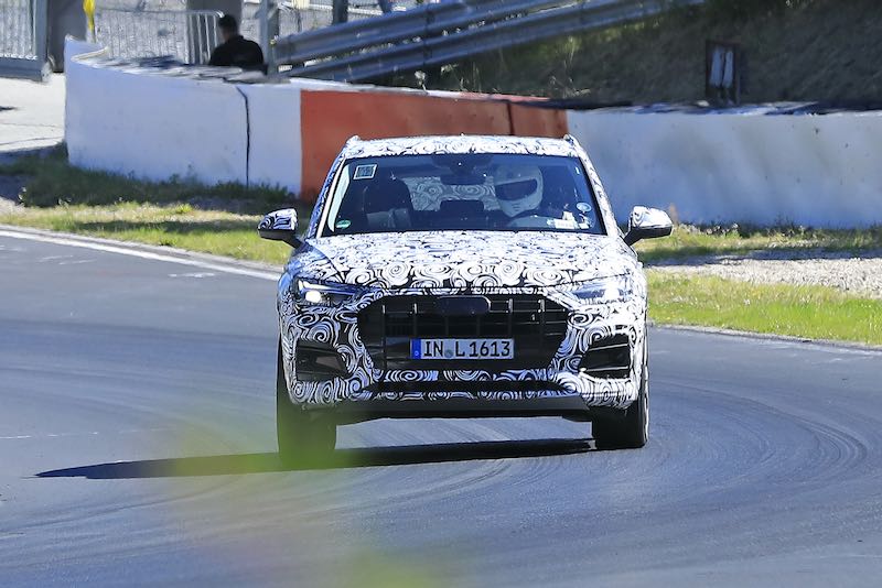 新型アウディ Q5 スポーツバック プロトタイプ スパイショット フロント