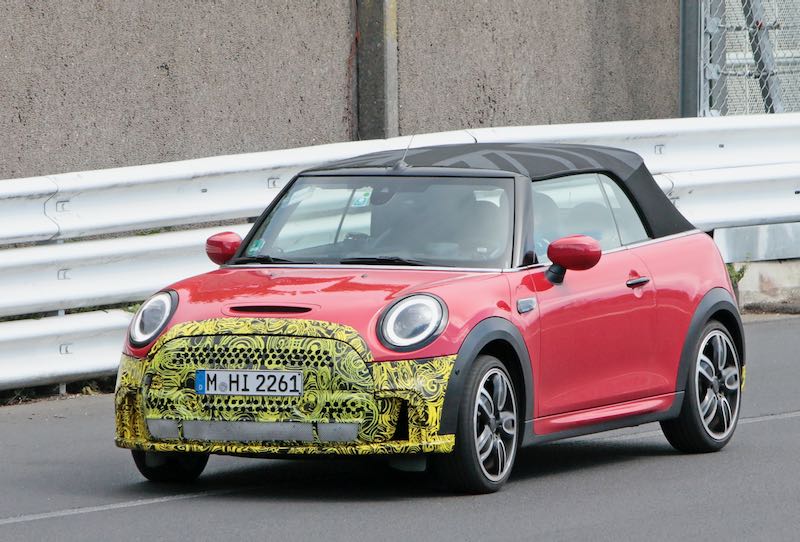 Mini コンバーチブル クーパーs 改良新型のプロトタイプがニュルを走る 最新スクープ Moby モビー