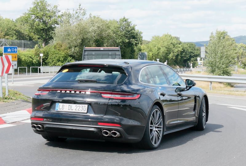 改良新型ポルシェ パナメーラ プロトタイプ スパイショット リアサイド