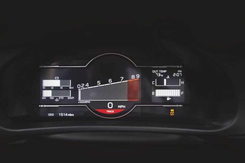 新型 スバル BRZ 北米仕様 メータークラスター