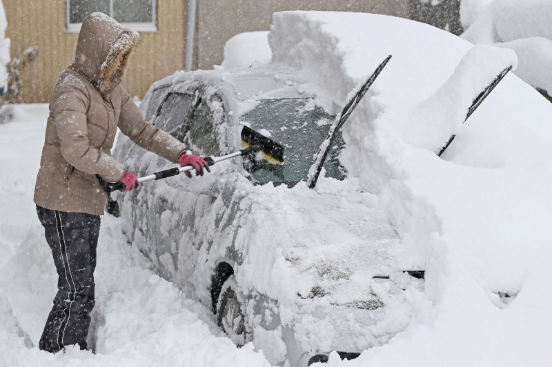 要注意 雪の日に車のワイパーを立てないといけない意外な理由とは Moby モビー