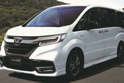【ステップワゴン 新型 最新リーク情報】フルモデルチェンジは2021年秋か!歴代モデルを振り返る