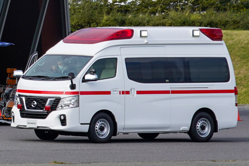 日産 パラメディック