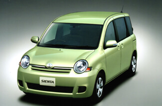 トヨタ シエンタ 初代中期型 2006年