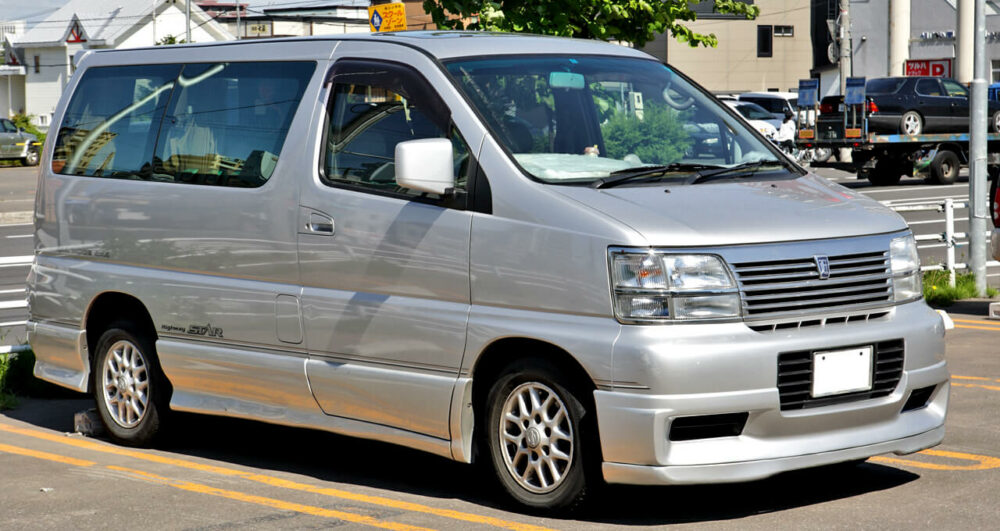 日産 エルグランド ハイウェイスター 初代E50型