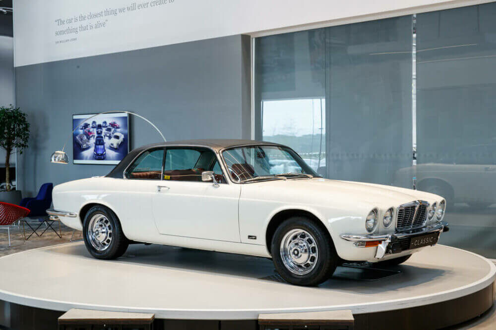 ジャガー XJ6