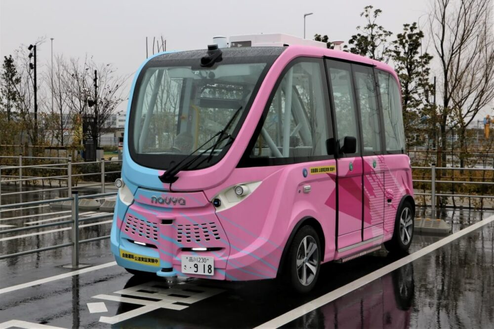 NAVYA ARMA(EVOの旧型モデル)