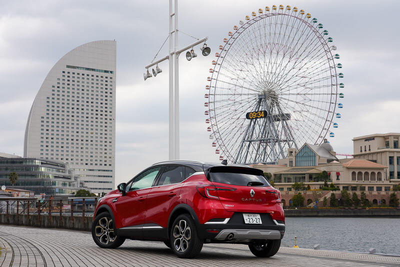 新型ルノー キャプチャー みなとみらいで撮影