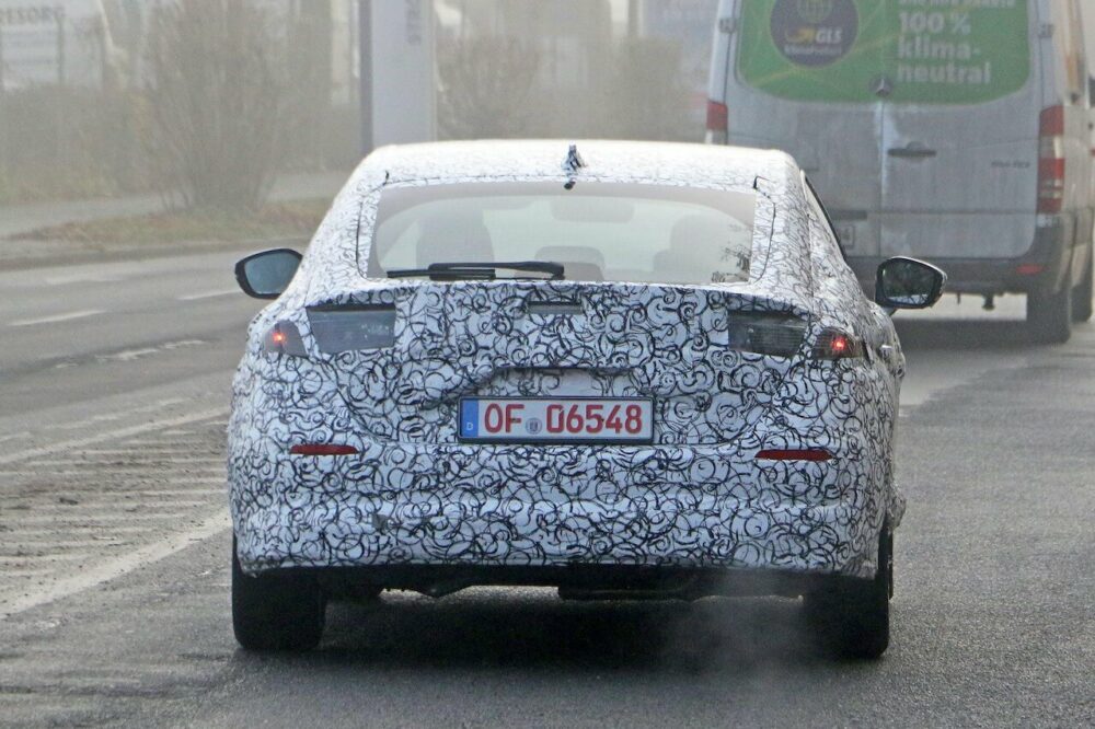 次期新型シビックハッチバックのテスト車両