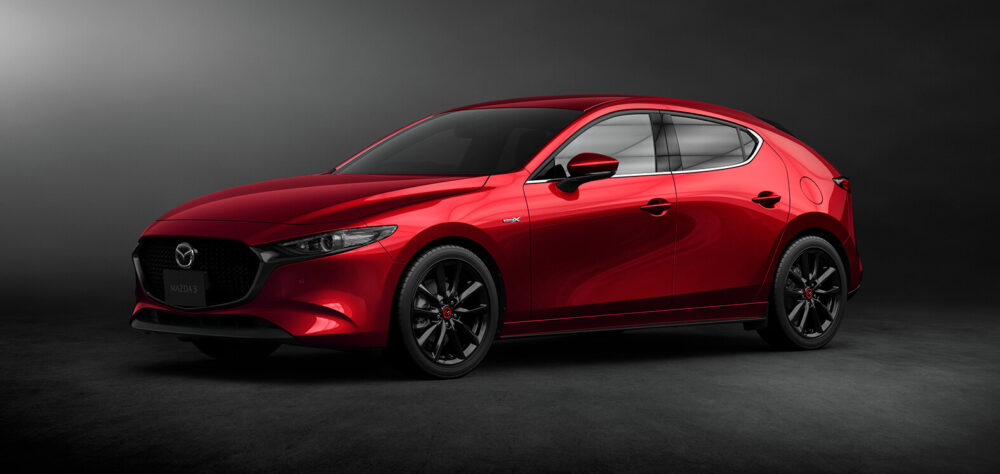 マツダ MAZDA3 FASTBACK 100周年特別記念車 2020 ワールド・カー・デザイン・オブ・ザ・イヤー受賞記念モデル