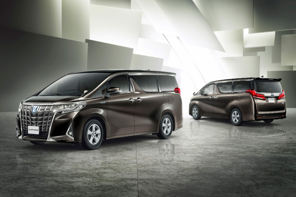トヨタ 3代目アルファード X 2020年 前後スタイリング