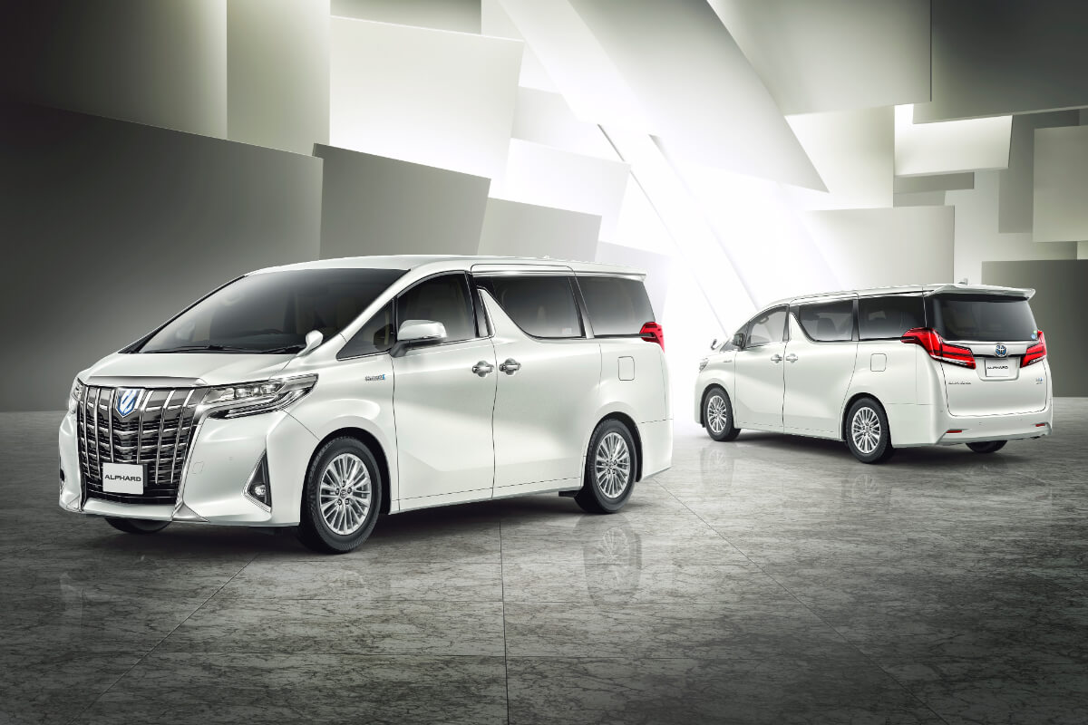 トヨタ アルファード維持費 燃費はどれくらい 購入後の維持費内訳と金額を算出 Moby モビー