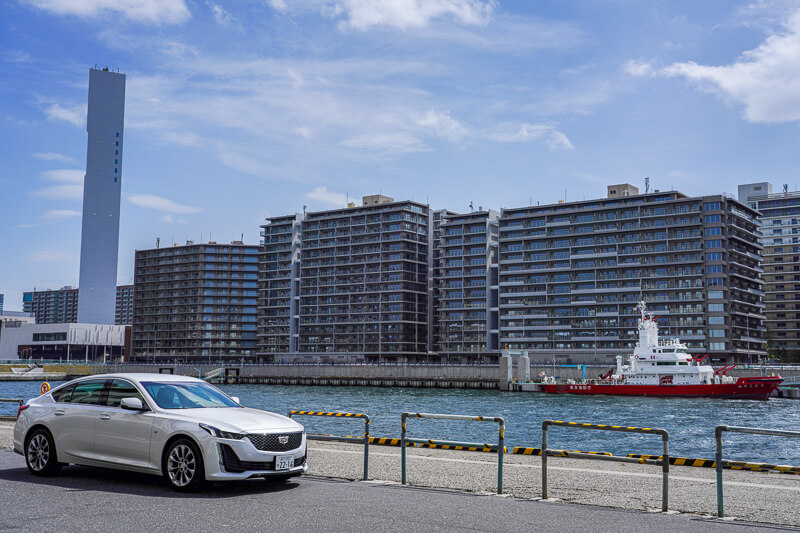 キャデラック CT5