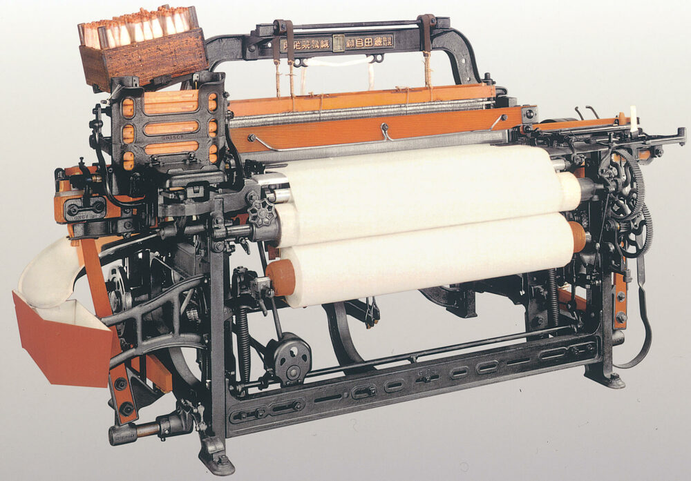 無停止杼換式豊田自動織機(G型)
(1924年)