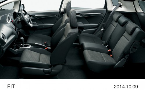 ホンダ フィット 13G 2014年型 内装
