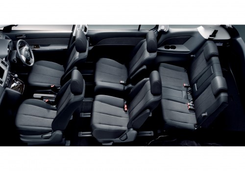 マツダ MPV 3代目 2008年型 内装