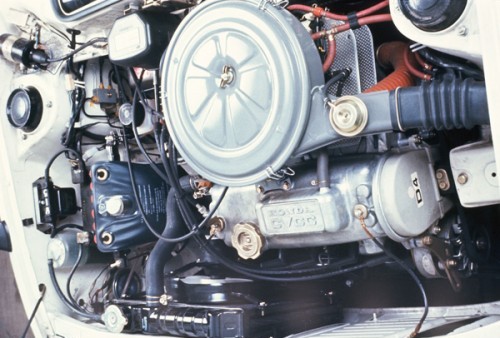 ホンダ シビック CVCC 初代 1973年型 エンジン